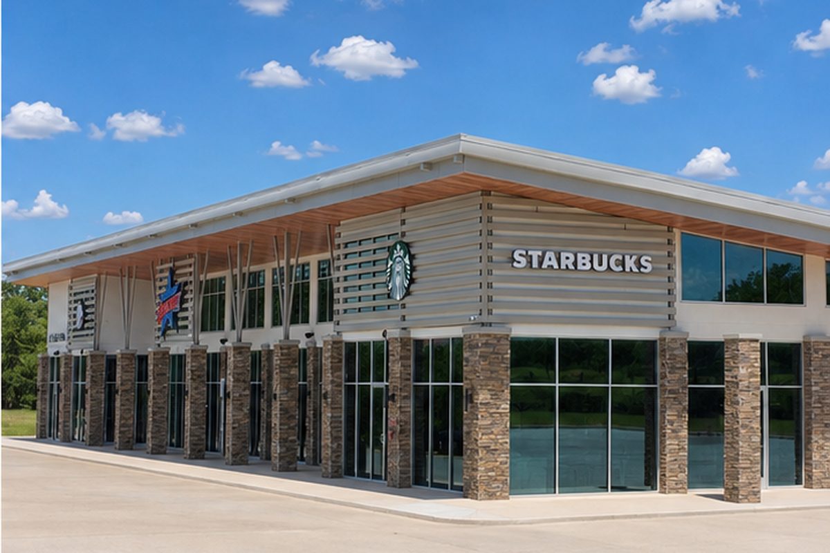 Gateway of Bowie travel center and Starbucks exterior, Bowie